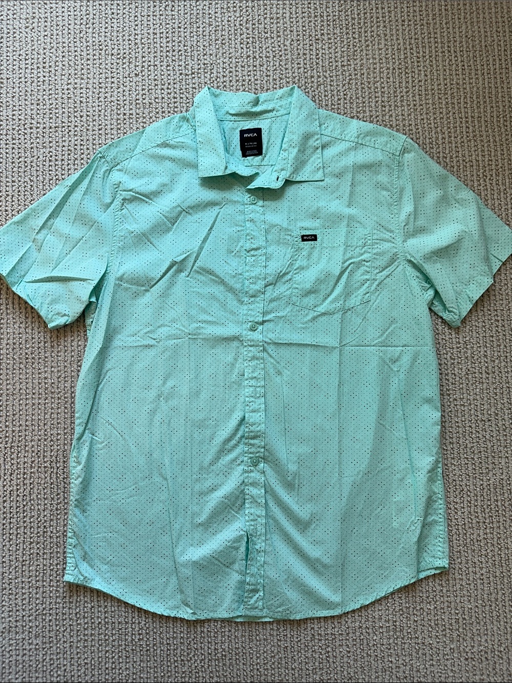RVCA Men’s Mint Green Short Sleeve Button-Down Shirt with Micro Dot Print